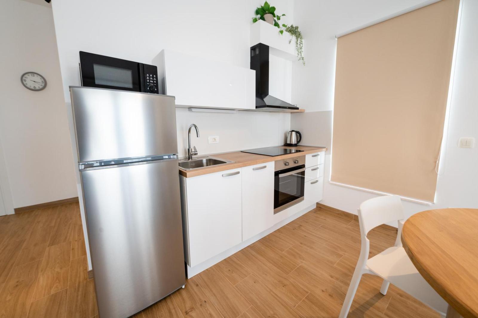 Apartments Piskulic Brodarica  Exterior photo